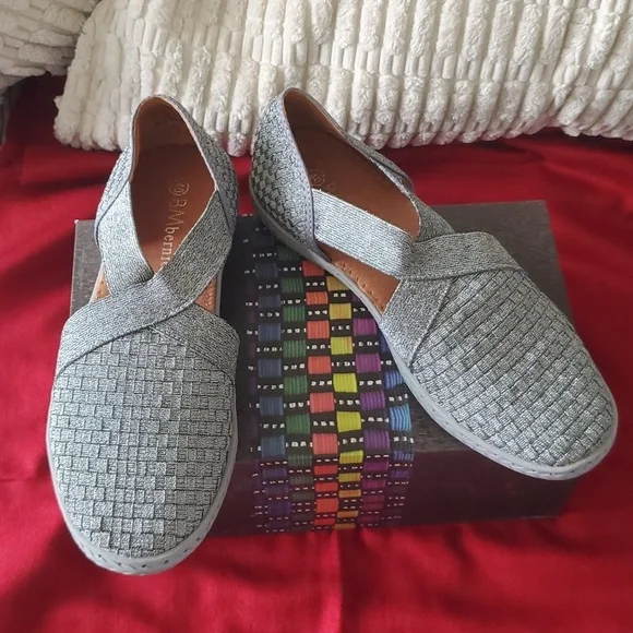 NWOT "Bernie Mev" Slip-on Shoes, Color Pewter Size 40 - Picture 8 of 8